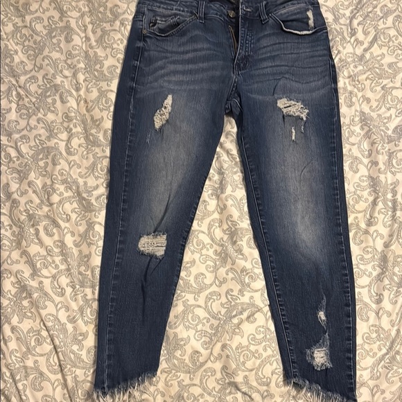 KanCan- Blue Cropped Ankle Jeans with Distressed Hem - Picture 5 of 5